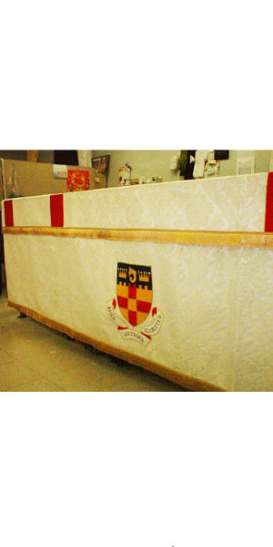 Altar Covers : Frontals, Linens