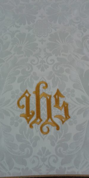 Lectern ,Pulpit, Antependium Hangings Burse & Veil